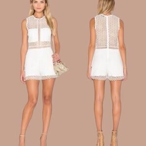 Karina Grimaldi Felix Crochet White Eyelet Jumpsuit Style 6407 Size XS Peekaboo